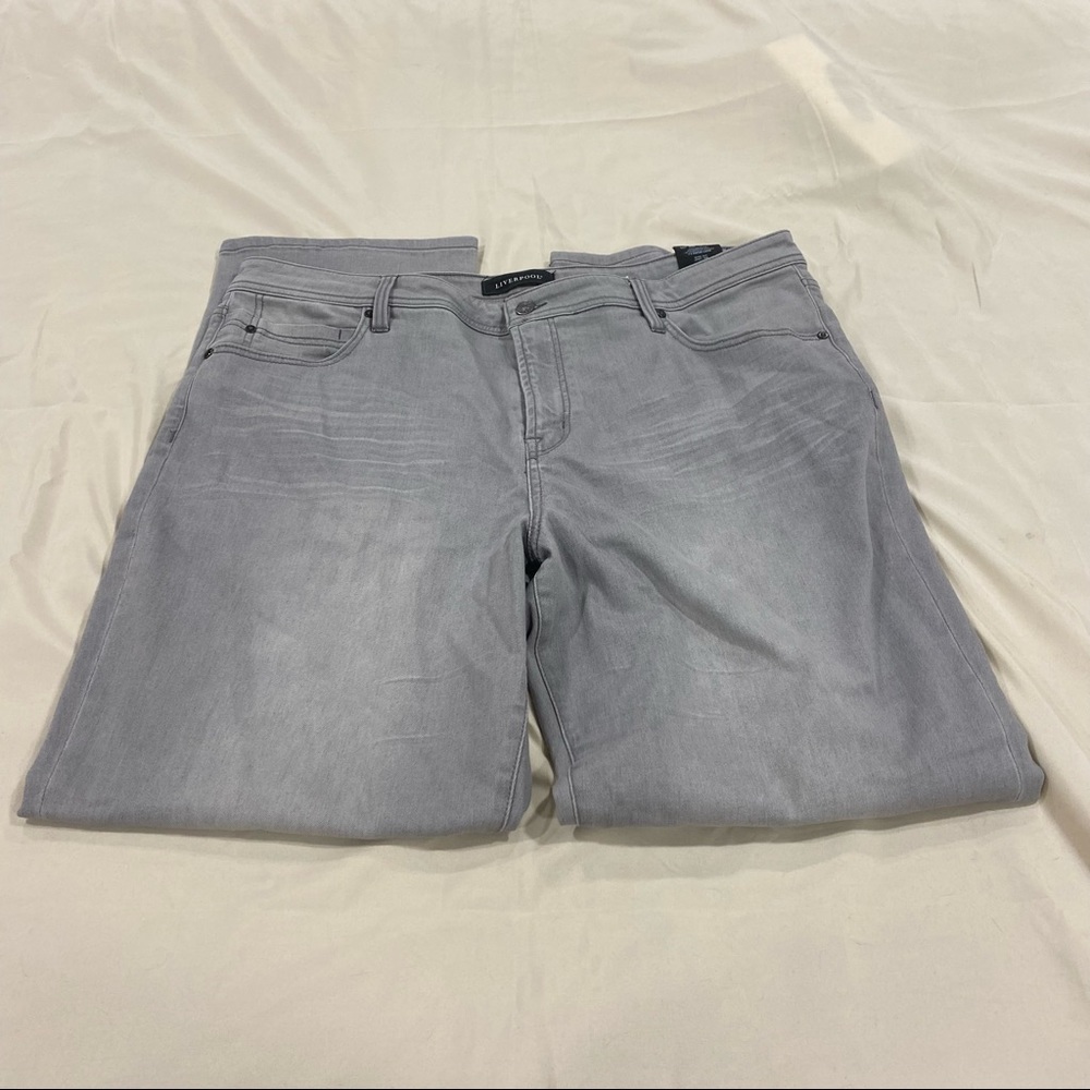 Liverpool Kingston Modern Straight Leg Jeans 40 Waist